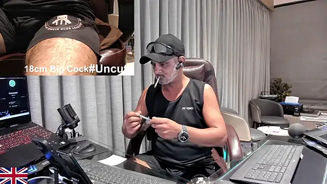 OnlineBossUK online show from June 16, 4:42 pm
