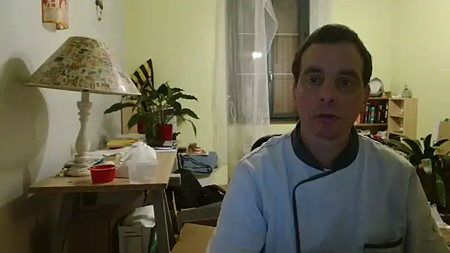 Snapshot of cloupefun chatting on January 14, 6:13 am cloupefun online show from January 14, 6:13 am