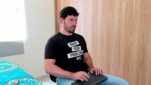 alexman fuck online show from March 28, 5:13 pm