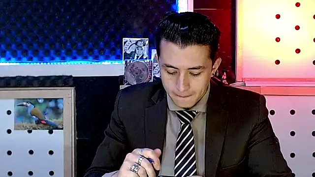 Snapshot of Darko0717 chatting on December 27, 3:27 pm Darko0717 online show from December 27, 3:27 pm