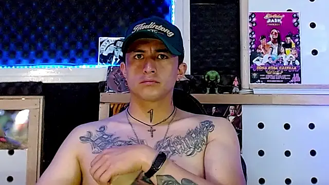 Snapshot of Darko0717 chatting on January 29, 11:46 pm Darko0717 online show from January 29, 11:46 pm