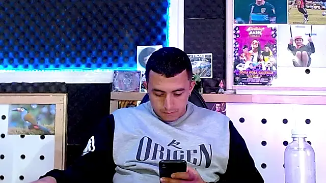 Snapshot of Darko0717 chatting on March 12, 11:12 pm Darko0717 online show from March 12, 11:12 pm