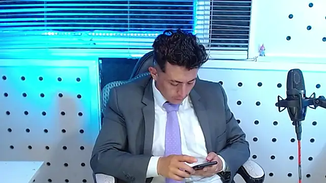 Snapshot of Darko0717 chatting on September 9, 2:27 pm Darko0717 online show from September 9, 2:27 pm