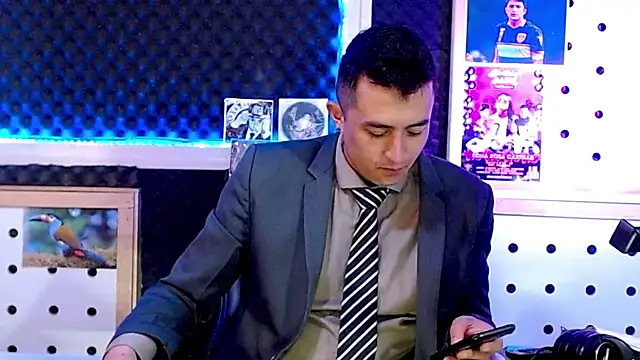 Snapshot of Darko0717 chatting on February 14, 10:59 am Darko0717 online show from February 14, 10:59 am