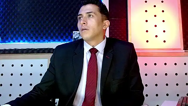 Snapshot of Darko0717 chatting on December 9, 4:29 pm Darko0717 online show from December 9, 4:29 pm