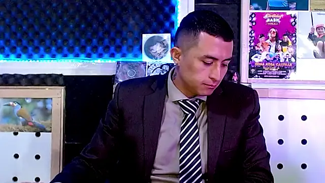 Snapshot of Darko0717 chatting on March 11, 1:23 pm Darko0717 online show from March 11, 1:23 pm