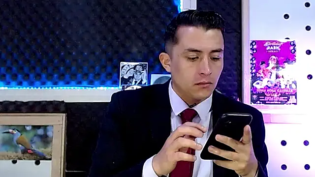 Snapshot of Darko0717 chatting on January 13, 2:21 pm Darko0717 online show from January 13, 2:21 pm