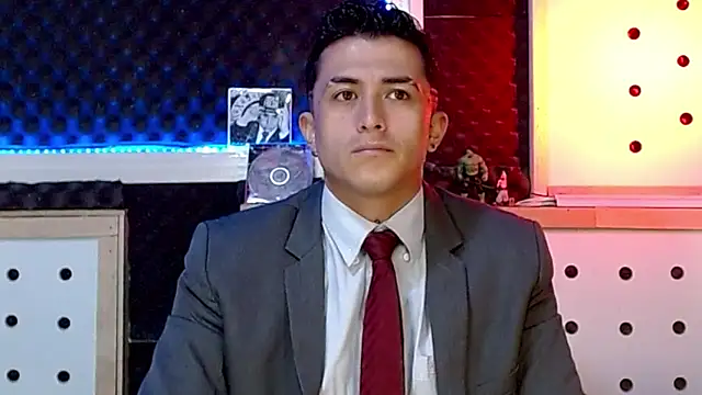 Snapshot of Darko0717 chatting on December 4, 1:53 pm Darko0717 online show from December 4, 1:53 pm
