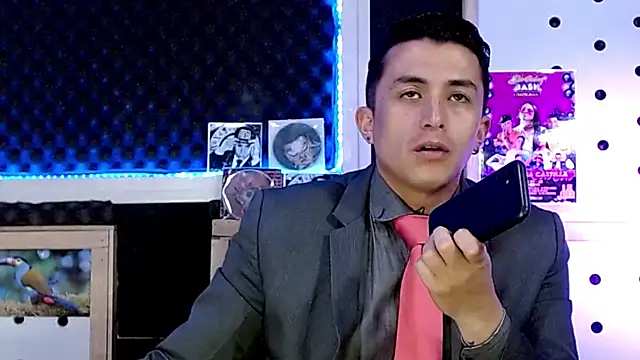 Snapshot of Darko0717 chatting on January 20, 3:28 pm Darko0717 online show from January 20, 3:28 pm