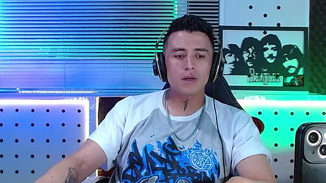 Darko0717 online show from June 25, 12:46 am
