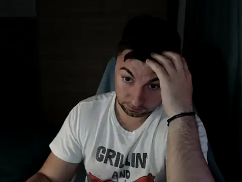 HankMalone online show from April 26, 12:19 am