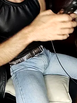 sexyhobbitxx online show from January 12, 6:28 am