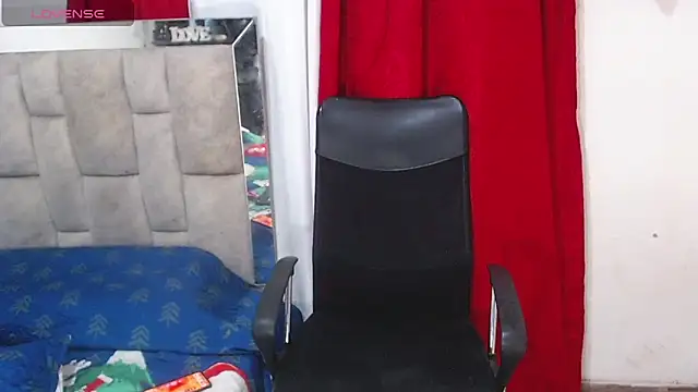 cinthya walker1 online show from December 16, 3:57 am