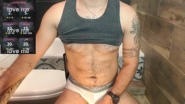 Snapshot of lorenzo_rey chatting on February 5, 2:26 pm lorenzo rey online show from February 5, 2:26 pm