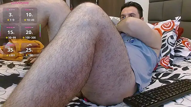 Snapshot of rodrher81 chatting on October 18, 7:41 pm rodrher81 online show from October 18, 7:41 pm