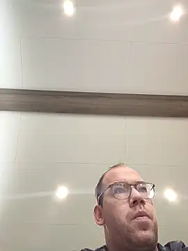 steviebigdick1992 online show from November 12, 1:39 pm