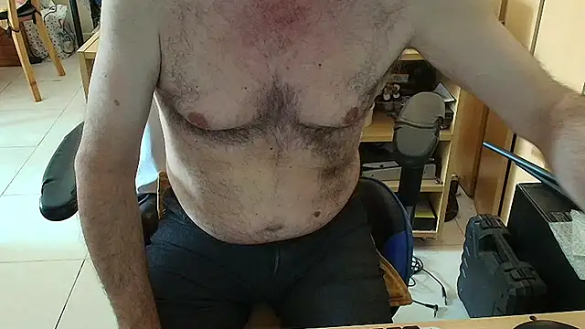 angelgarcia269 online show from April 25, 1:41 pm