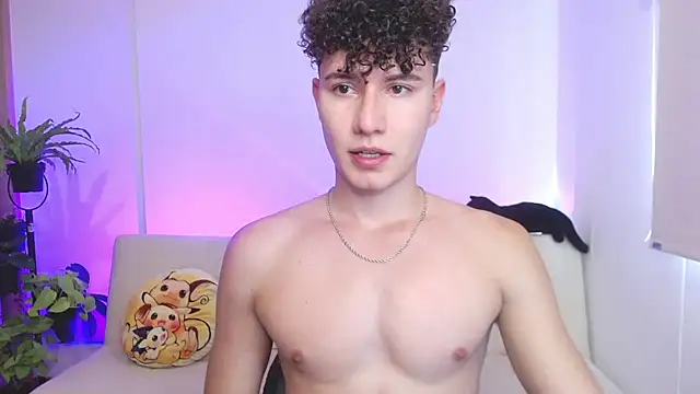 adrian morelly online show from December 5, 7:21 pm