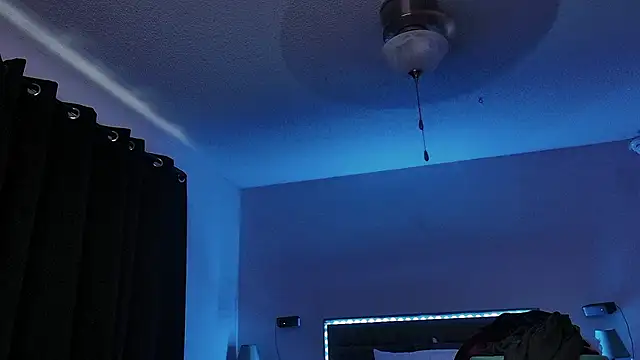 Snapshot of BDDuncanAbaddon chatting on October 24, 7:37 pm BDDuncanAbaddon online show from October 24, 7:37 pm