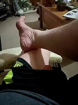 loveeatingcunts online show from May 3, 10:45 pm