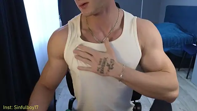 Snapshot of Richard_mils chatting on October 19, 9:34 am Richard mils online show from October 19, 9:34 am