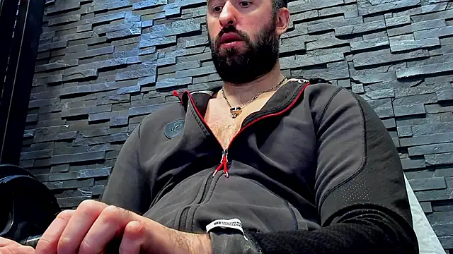 Snapshot of David_Big_Daddy chatting on January 6, 8:07 pm David Big Daddy online show from January 6, 8:07 pm