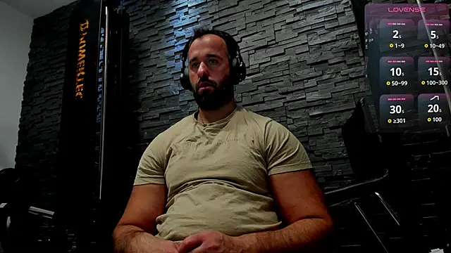 Snapshot of David_Big_Daddy chatting on September 19, 5:13 pm David Big Daddy online show from September 19, 5:13 pm