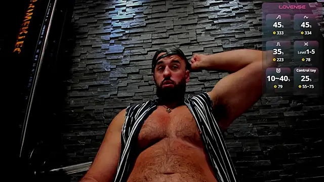 Snapshot of David_Big_Daddy chatting on October 17, 2:04 am David Big Daddy online show from October 17, 2:04 am