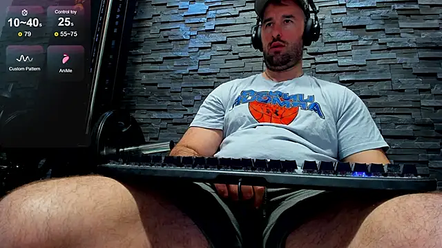 Snapshot of David_Big_Daddy chatting on March 9, 7:15 pm David Big Daddy online show from March 9, 7:15 pm