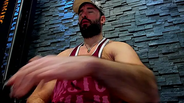 Snapshot of David_Big_Daddy chatting on December 23, 3:55 pm David Big Daddy online show from December 23, 3:55 pm