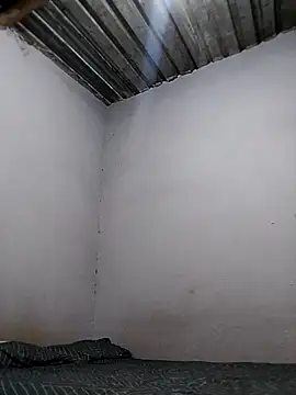 mia1993 online show from November 10, 8:30 am