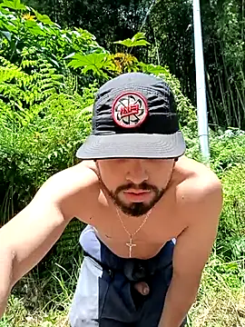 Ferchog5 online show from April 1, 6:27 pm