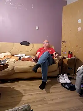 FriendlyDave online show from December 26, 10:20 pm