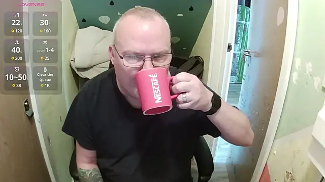 FriendlyDave online show from March 18, 8:50 am