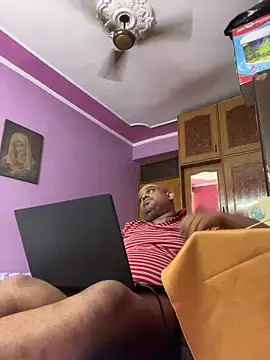 Dick 6inches online show from June 19, 9:15 am