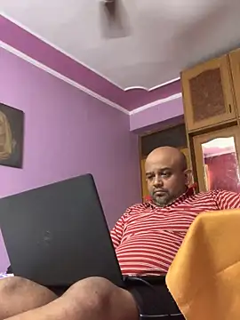 Dick 6inches online show from June 21, 10:54 am