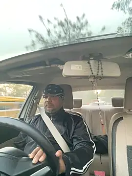 Dick 6inches online show from February 24, 12:50 pm