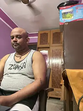 Dick 6inches online show from April 23, 1:02 pm