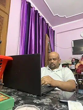 Snapshot of Dick_6inches chatting on October 22, 2:43 pm Dick 6inches online show from October 22, 2:43 pm