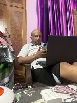 Snapshot of Dick_6inches chatting on September 13, 1:28 am Dick 6inches online show from September 13, 1:28 am