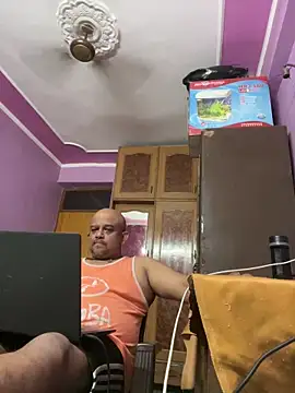 Dick 6inches online show from April 25, 12:52 pm