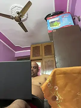 Dick 6inches online show from July 24, 7:04 am