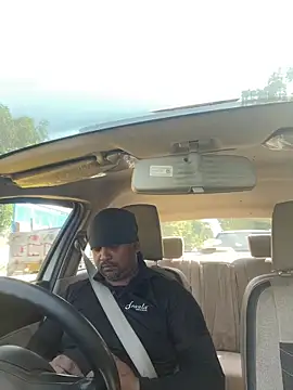 Snapshot of Dick_6inches chatting on October 14, 4:19 am Dick 6inches online show from October 14, 4:19 am