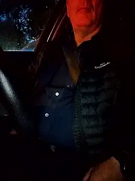 stiffandlubedxh online show from April 29, 7:57 am