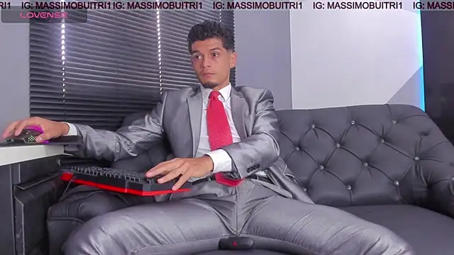 massimo g online show from June 12, 1:09 pm