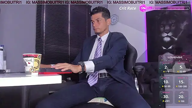 Snapshot of massimo_g chatting on October 14, 1:40 pm massimo g online show from October 14, 1:40 pm