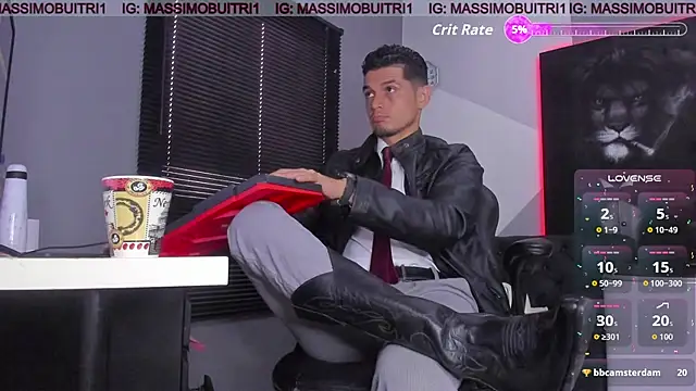 Snapshot of massimo_g chatting on October 8, 2:32 pm massimo g online show from October 8, 2:32 pm