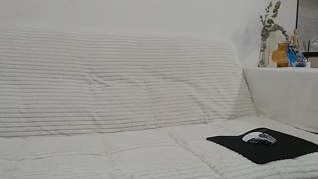 Marselle Laker online show from December 18, 6:59 pm