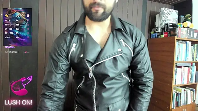 Snapshot of Leon_1234 chatting on March 3, 2:10 pm Leon 1234 online show from March 3, 2:10 pm