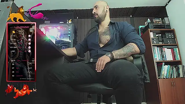 Snapshot of Leon_1234 chatting on September 13, 3:57 pm Leon 1234 online show from September 13, 3:57 pm